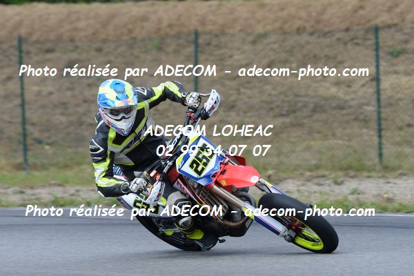 http://v2.adecom-photo.com/images//8.MOTO/2019/SUPERMOTARD_LOHEAC_2019/CHALLENGER/BEZIER_Adrien/47A_4833.JPG
