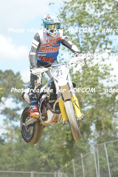 http://v2.adecom-photo.com/images//8.MOTO/2019/SUPERMOTARD_LOHEAC_2019/CHALLENGER/BRETECHE_Brice/47A_5412.JPG