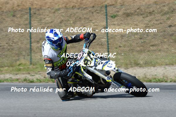 http://v2.adecom-photo.com/images//8.MOTO/2019/SUPERMOTARD_LOHEAC_2019/CHALLENGER/CHAPEAU_Romain/47A_4744.JPG