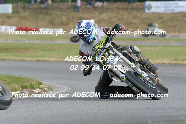 http://v2.adecom-photo.com/images//8.MOTO/2019/SUPERMOTARD_LOHEAC_2019/CHALLENGER/CHAPEAU_Romain/47A_7016.JPG
