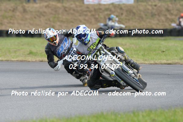 http://v2.adecom-photo.com/images//8.MOTO/2019/SUPERMOTARD_LOHEAC_2019/CHALLENGER/CHAPEAU_Romain/47A_7132.JPG