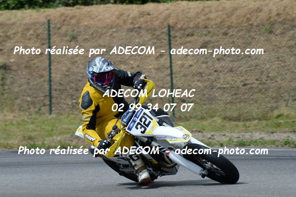 http://v2.adecom-photo.com/images//8.MOTO/2019/SUPERMOTARD_LOHEAC_2019/CHALLENGER/CHATEL_Jordan/47A_4943.JPG