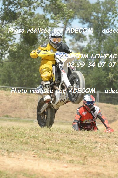 http://v2.adecom-photo.com/images//8.MOTO/2019/SUPERMOTARD_LOHEAC_2019/CHALLENGER/CHATEL_Jordan/47A_5465.JPG