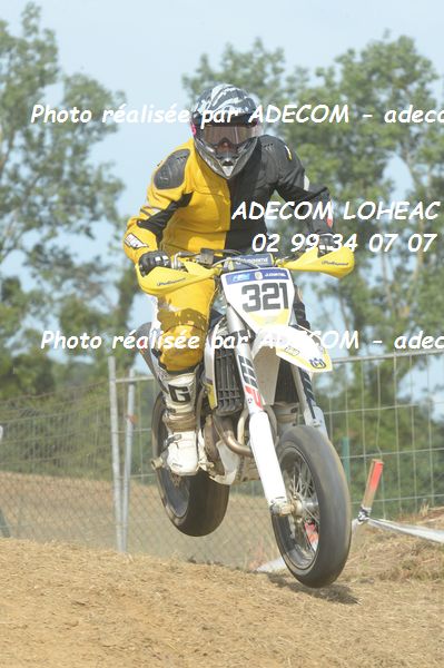 http://v2.adecom-photo.com/images//8.MOTO/2019/SUPERMOTARD_LOHEAC_2019/CHALLENGER/CHATEL_Jordan/47A_7412.JPG