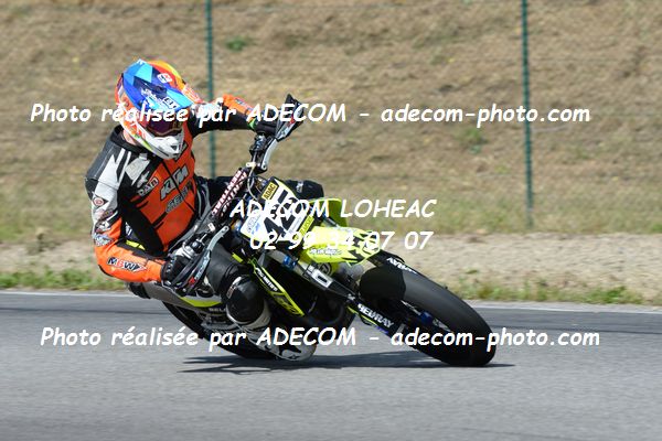 http://v2.adecom-photo.com/images//8.MOTO/2019/SUPERMOTARD_LOHEAC_2019/CHALLENGER/CORMAN_Francois/47A_4734.JPG