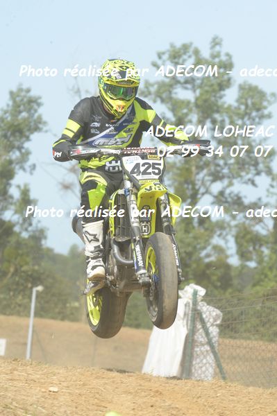 http://v2.adecom-photo.com/images//8.MOTO/2019/SUPERMOTARD_LOHEAC_2019/CHALLENGER/CORMAN_Francois/47A_7480.JPG