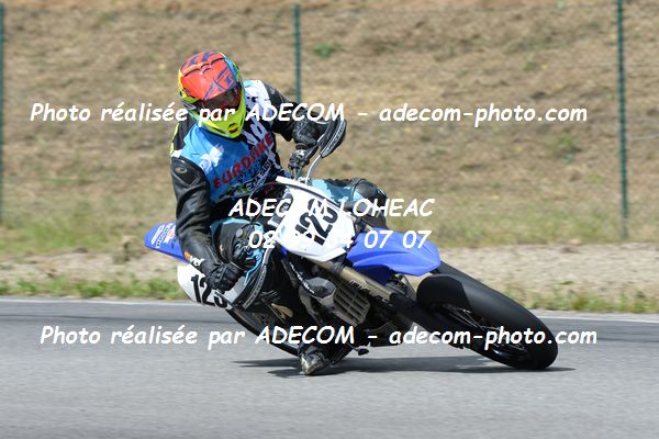 http://v2.adecom-photo.com/images//8.MOTO/2019/SUPERMOTARD_LOHEAC_2019/CHALLENGER/COUDRE_Loick/47A_4936.JPG