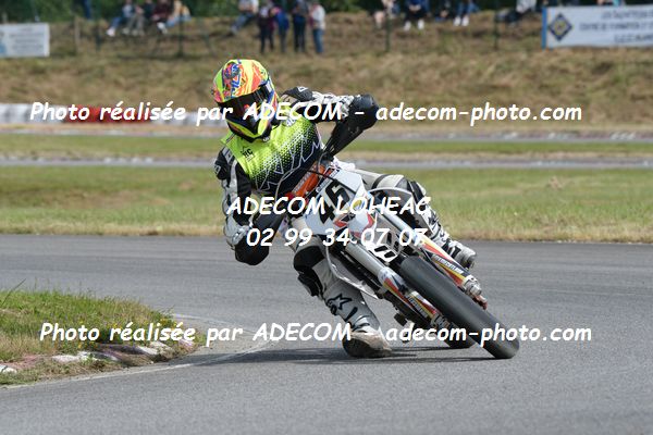 http://v2.adecom-photo.com/images//8.MOTO/2019/SUPERMOTARD_LOHEAC_2019/CHALLENGER/DAUBELCOUR_Cedrick/47A_6797.JPG
