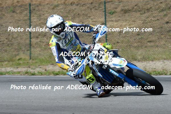 http://v2.adecom-photo.com/images//8.MOTO/2019/SUPERMOTARD_LOHEAC_2019/CHALLENGER/DELONG_Alexis/47A_4915.JPG