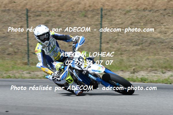 http://v2.adecom-photo.com/images//8.MOTO/2019/SUPERMOTARD_LOHEAC_2019/CHALLENGER/DELONG_Alexis/47A_4930.JPG