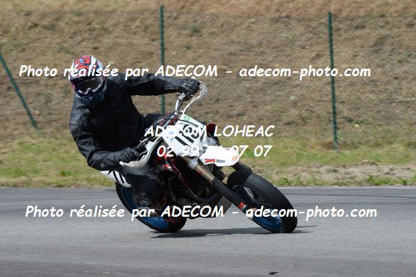 http://v2.adecom-photo.com/images//8.MOTO/2019/SUPERMOTARD_LOHEAC_2019/CHALLENGER/DEMAY_Julien/47A_4937.JPG