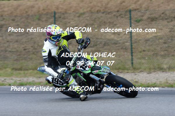 http://v2.adecom-photo.com/images//8.MOTO/2019/SUPERMOTARD_LOHEAC_2019/CHALLENGER/DEROUIN_Sebastien/47A_4859.JPG