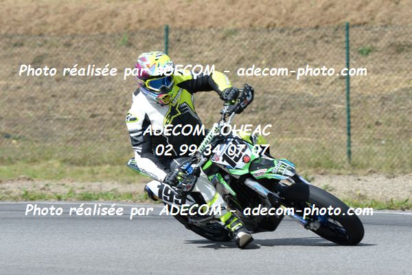 http://v2.adecom-photo.com/images//8.MOTO/2019/SUPERMOTARD_LOHEAC_2019/CHALLENGER/DEROUIN_Sebastien/47A_4896.JPG
