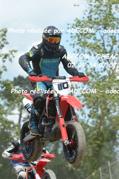 http://v2.adecom-photo.com/images//8.MOTO/2019/SUPERMOTARD_LOHEAC_2019/CHALLENGER/DO_REGO_Christophe/47A_5427.JPG