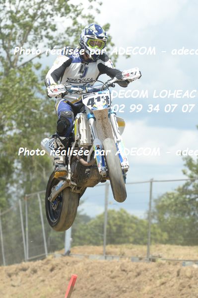 http://v2.adecom-photo.com/images//8.MOTO/2019/SUPERMOTARD_LOHEAC_2019/CHALLENGER/DUMONTEL_Quentin/47A_5342.JPG