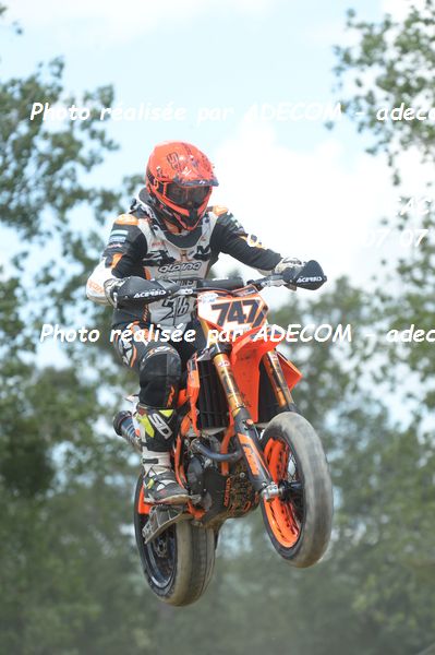 http://v2.adecom-photo.com/images//8.MOTO/2019/SUPERMOTARD_LOHEAC_2019/CHALLENGER/DUPASQUIER_Paul_Emmanuel/47A_5376.JPG