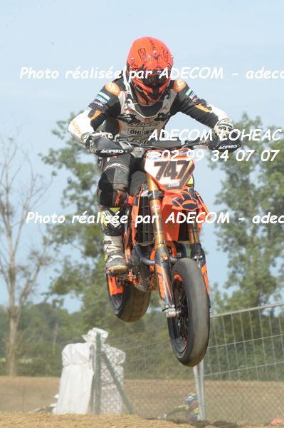 http://v2.adecom-photo.com/images//8.MOTO/2019/SUPERMOTARD_LOHEAC_2019/CHALLENGER/DUPASQUIER_Paul_Emmanuel/47A_7278.JPG