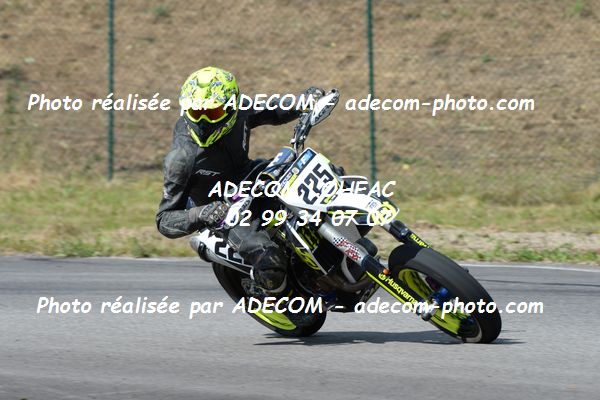 http://v2.adecom-photo.com/images//8.MOTO/2019/SUPERMOTARD_LOHEAC_2019/CHALLENGER/FEISTHAUER_Quentin/47A_4697.JPG