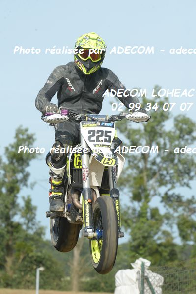 http://v2.adecom-photo.com/images//8.MOTO/2019/SUPERMOTARD_LOHEAC_2019/CHALLENGER/FEISTHAUER_Quentin/47A_7178.JPG