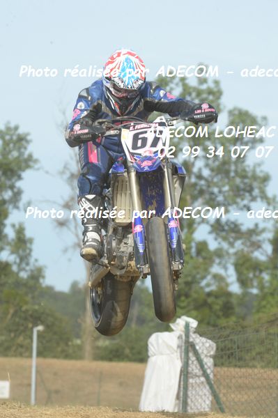 http://v2.adecom-photo.com/images//8.MOTO/2019/SUPERMOTARD_LOHEAC_2019/CHALLENGER/FERREIRA_Edouardo/47A_7210.JPG