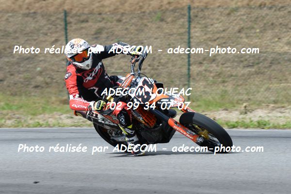 http://v2.adecom-photo.com/images//8.MOTO/2019/SUPERMOTARD_LOHEAC_2019/CHALLENGER/GIRARD_Valentin/47A_4911.JPG
