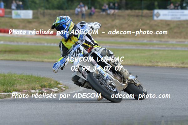 http://v2.adecom-photo.com/images//8.MOTO/2019/SUPERMOTARD_LOHEAC_2019/CHALLENGER/GIRAUD_ROCHON_Didier/47A_6908.JPG