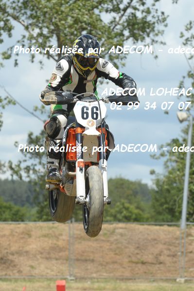 http://v2.adecom-photo.com/images//8.MOTO/2019/SUPERMOTARD_LOHEAC_2019/CHALLENGER/GUYET_Emmanuel/47A_5198.JPG