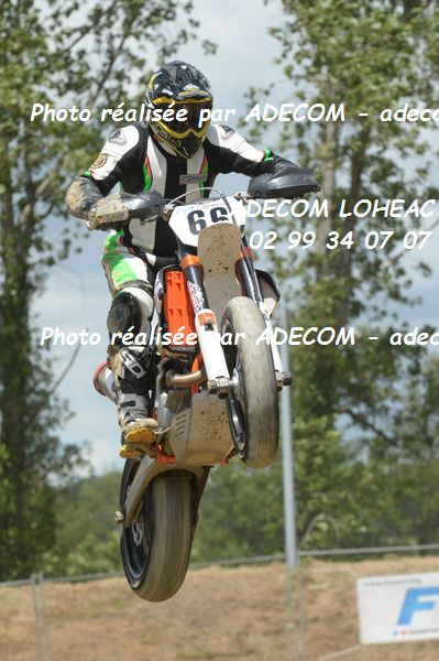 http://v2.adecom-photo.com/images//8.MOTO/2019/SUPERMOTARD_LOHEAC_2019/CHALLENGER/GUYET_Emmanuel/47A_5249.JPG