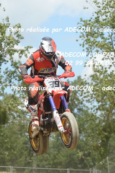 http://v2.adecom-photo.com/images//8.MOTO/2019/SUPERMOTARD_LOHEAC_2019/CHALLENGER/JAVOUREZ_Vicnent/47A_5401.JPG