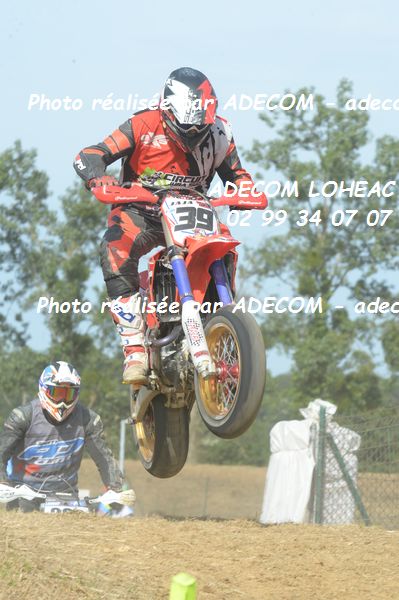 http://v2.adecom-photo.com/images//8.MOTO/2019/SUPERMOTARD_LOHEAC_2019/CHALLENGER/JAVOUREZ_Vicnent/47A_7349.JPG