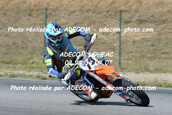 http://v2.adecom-photo.com/images//8.MOTO/2019/SUPERMOTARD_LOHEAC_2019/CHALLENGER/LEBEAU_Jeremy/47A_4763.JPG