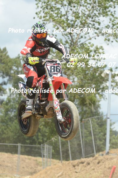 http://v2.adecom-photo.com/images//8.MOTO/2019/SUPERMOTARD_LOHEAC_2019/CHALLENGER/MASCLET_Damien/47A_5268.JPG