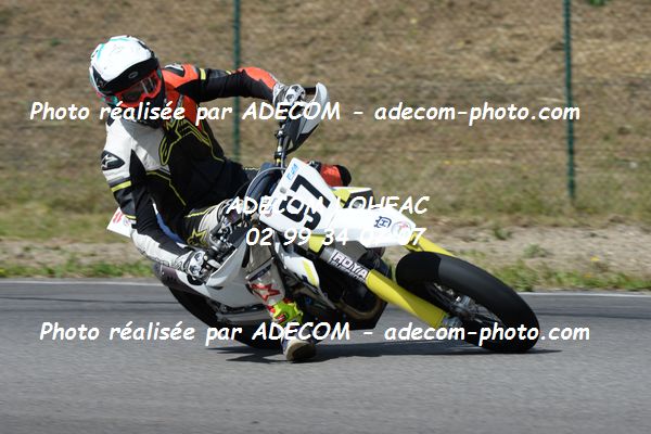http://v2.adecom-photo.com/images//8.MOTO/2019/SUPERMOTARD_LOHEAC_2019/CHALLENGER/MUZY_Antonin/47A_4692.JPG