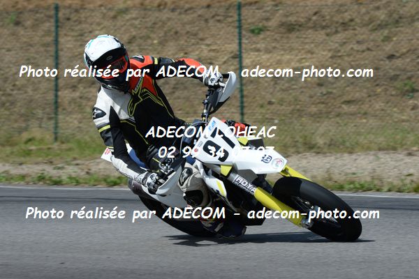 http://v2.adecom-photo.com/images//8.MOTO/2019/SUPERMOTARD_LOHEAC_2019/CHALLENGER/MUZY_Antonin/47A_4805.JPG