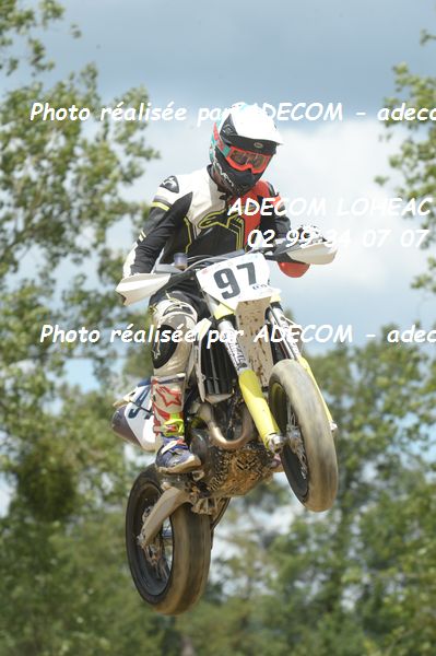 http://v2.adecom-photo.com/images//8.MOTO/2019/SUPERMOTARD_LOHEAC_2019/CHALLENGER/MUZY_Antonin/47A_5478.JPG