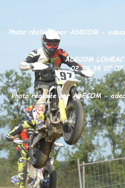 http://v2.adecom-photo.com/images//8.MOTO/2019/SUPERMOTARD_LOHEAC_2019/CHALLENGER/MUZY_Antonin/47A_7273.JPG