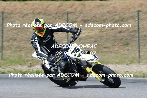 http://v2.adecom-photo.com/images//8.MOTO/2019/SUPERMOTARD_LOHEAC_2019/CHALLENGER/PAPIN_Fabrice/47A_4889.JPG