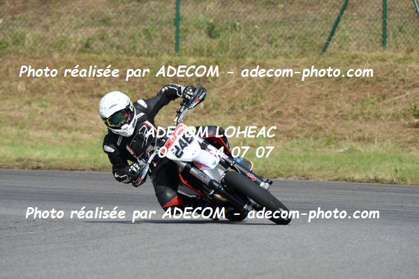 http://v2.adecom-photo.com/images//8.MOTO/2019/SUPERMOTARD_LOHEAC_2019/CHALLENGER/POIRINE_Samuel/47A_4589.JPG