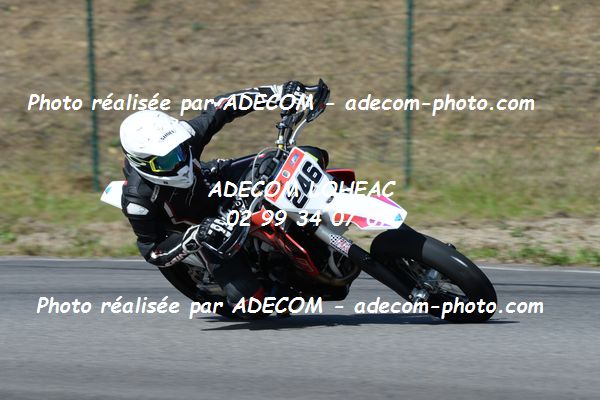 http://v2.adecom-photo.com/images//8.MOTO/2019/SUPERMOTARD_LOHEAC_2019/CHALLENGER/POIRINE_Samuel/47A_4643.JPG