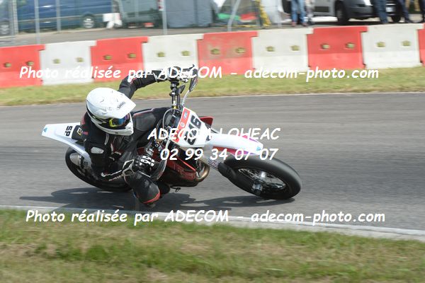 http://v2.adecom-photo.com/images//8.MOTO/2019/SUPERMOTARD_LOHEAC_2019/CHALLENGER/POIRINE_Samuel/47A_6546.JPG