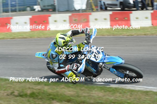 http://v2.adecom-photo.com/images//8.MOTO/2019/SUPERMOTARD_LOHEAC_2019/CHALLENGER/ROBERT_Valentin/47A_6537.JPG