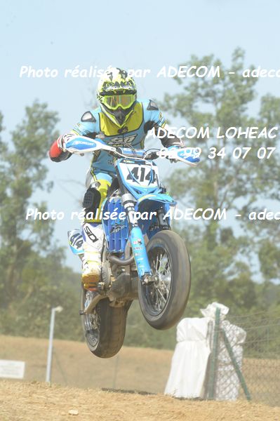 http://v2.adecom-photo.com/images//8.MOTO/2019/SUPERMOTARD_LOHEAC_2019/CHALLENGER/ROBERT_Valentin/47A_7488.JPG