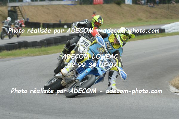 http://v2.adecom-photo.com/images//8.MOTO/2019/SUPERMOTARD_LOHEAC_2019/CHALLENGER/ROBERT_Valentin/47A_8218.JPG