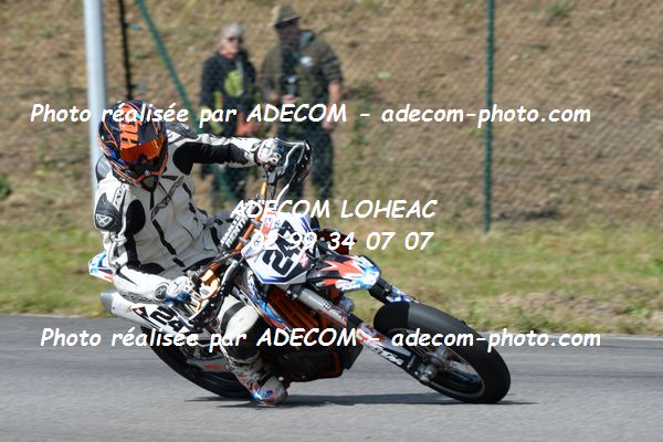 http://v2.adecom-photo.com/images//8.MOTO/2019/SUPERMOTARD_LOHEAC_2019/CHALLENGER/ROUSSEAU_Valentin/47A_4682.JPG