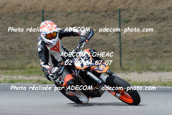 http://v2.adecom-photo.com/images//8.MOTO/2019/SUPERMOTARD_LOHEAC_2019/CHALLENGER/SAULNIER_Thomas/47A_4971.JPG