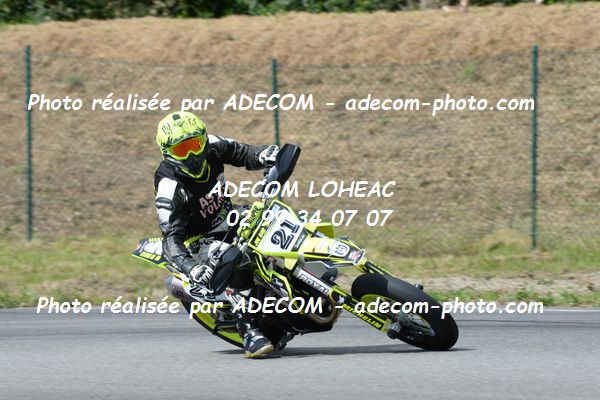 http://v2.adecom-photo.com/images//8.MOTO/2019/SUPERMOTARD_LOHEAC_2019/CHALLENGER/SCHAEFFER_Jonathan/47A_4947.JPG