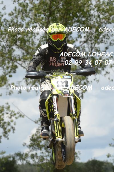 http://v2.adecom-photo.com/images//8.MOTO/2019/SUPERMOTARD_LOHEAC_2019/CHALLENGER/SCHAEFFER_Jonathan/47A_5123.JPG