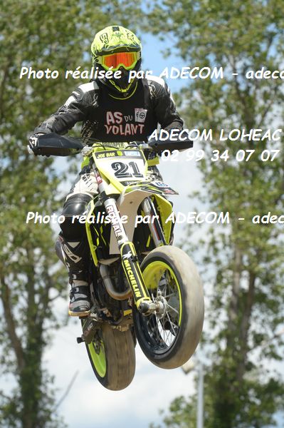 http://v2.adecom-photo.com/images//8.MOTO/2019/SUPERMOTARD_LOHEAC_2019/CHALLENGER/SCHAEFFER_Jonathan/47A_5135.JPG