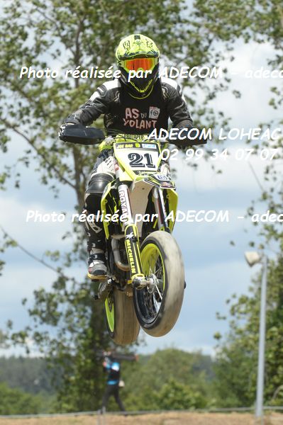 http://v2.adecom-photo.com/images//8.MOTO/2019/SUPERMOTARD_LOHEAC_2019/CHALLENGER/SCHAEFFER_Jonathan/47A_5179.JPG