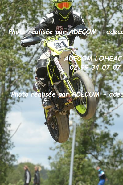 http://v2.adecom-photo.com/images//8.MOTO/2019/SUPERMOTARD_LOHEAC_2019/CHALLENGER/SCHAEFFER_Jonathan/47A_5229.JPG